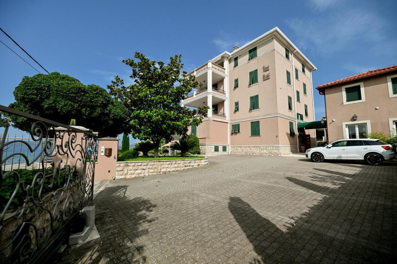 Villa Hresc S Zadar Exterior photo